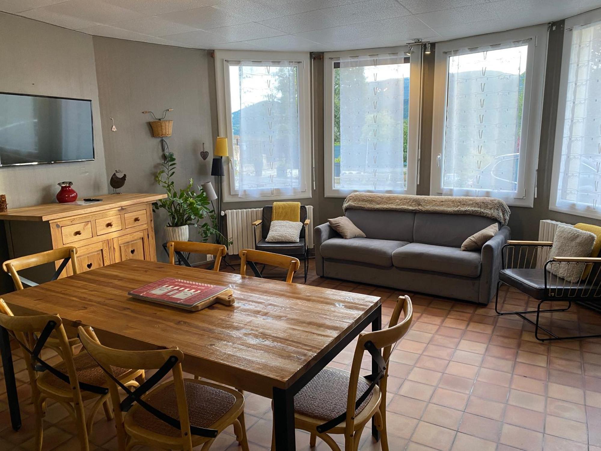 Les Apparts De La Tourronde Chorges Esterno foto