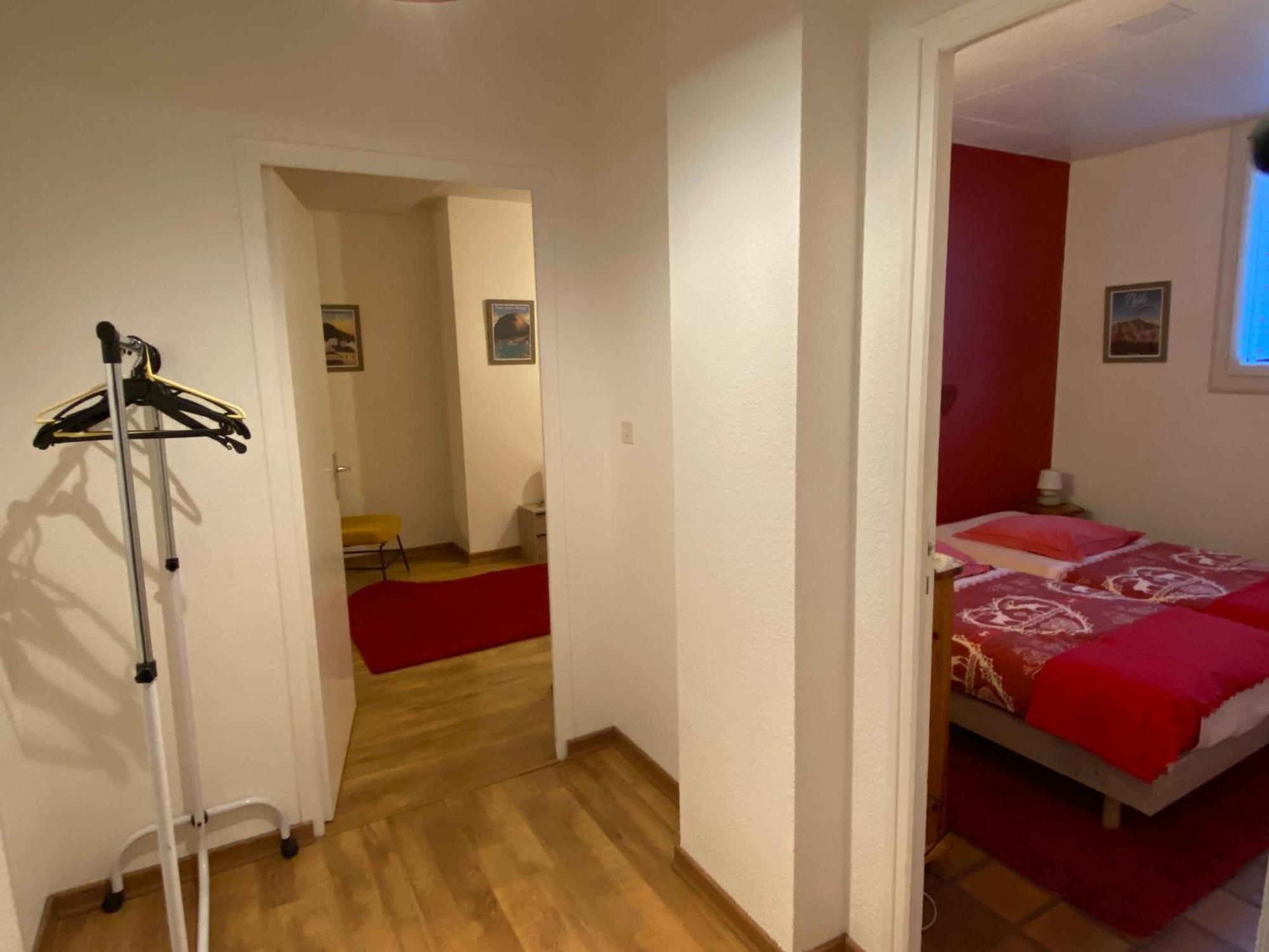 Les Apparts De La Tourronde Chorges Esterno foto